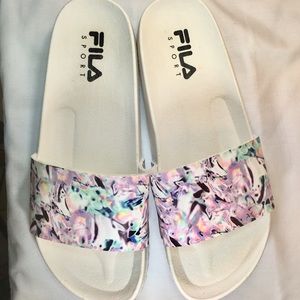FILA Sport Womens White Slides Sandals Size 78 FILA Sport Womens White Slides Sandals Size 78